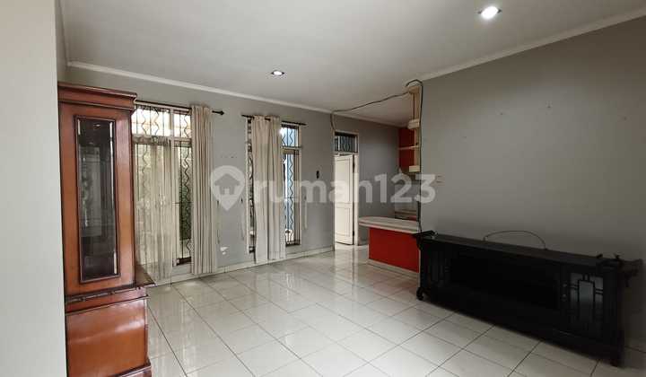 rumah modern 2 lantai semi furnished di gegerkalong