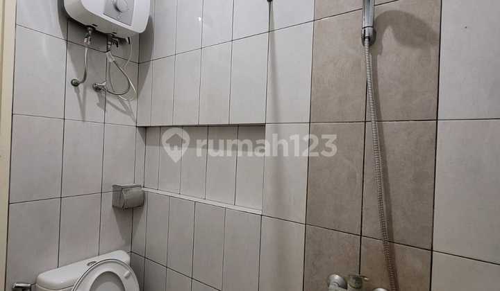 Rumah Minimalis Modern Nyaman di Kota Baru Parahyangan 2