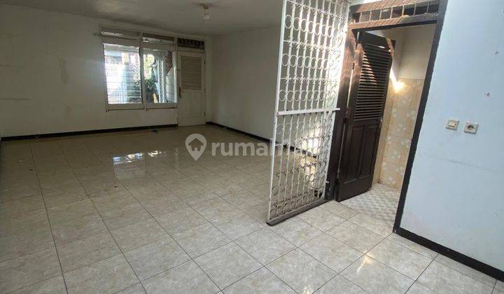 Rumah Modern Nyaman di Karawitan Strategis 2