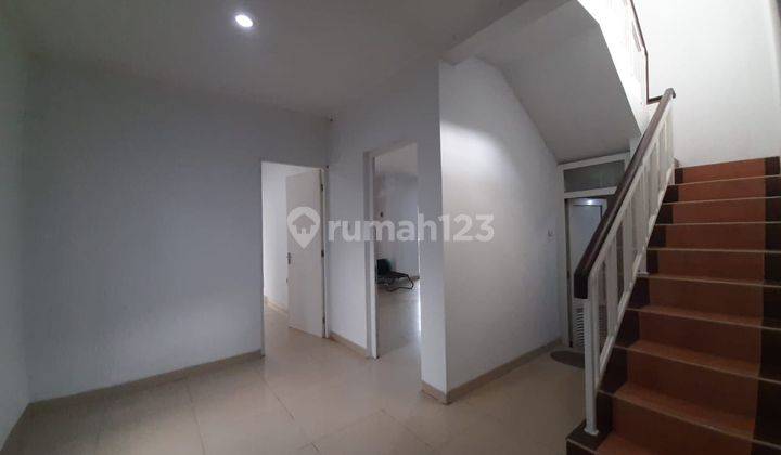 Rumah Cantik Modern Siap Huni di Cigadung Dago 2