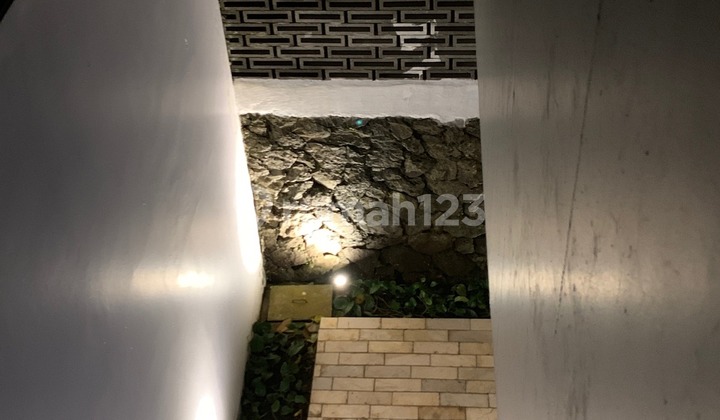 For sale: a beautiful, serene, and cool house in North Dago, Bandung.