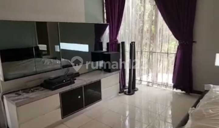 Rumah Minimalis Modern di Kota Baru Parahyangan 2