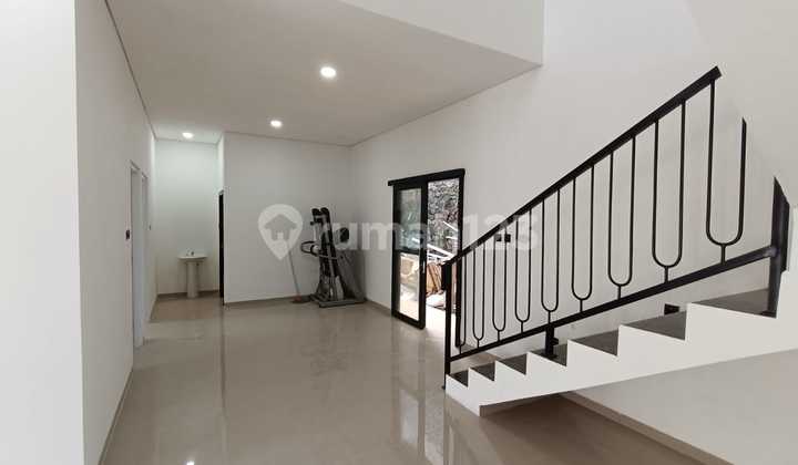 rumah baru minimalis di setiabudi regency