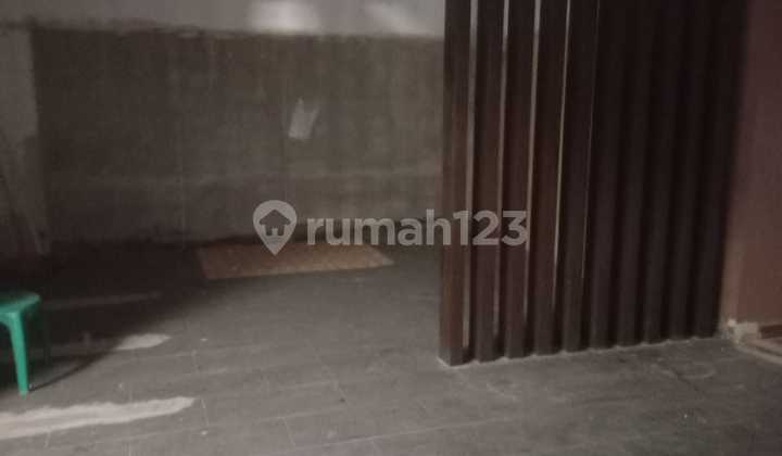 Bangunan Prime Location di Sudirman Strategis Bangunan Prime Location di Sudirman Strategis