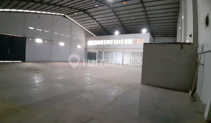 gudang lokasi prime di mainroad kiaracondong