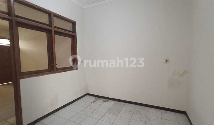 rumah modern nyaman 1 lantai di batununggal 2