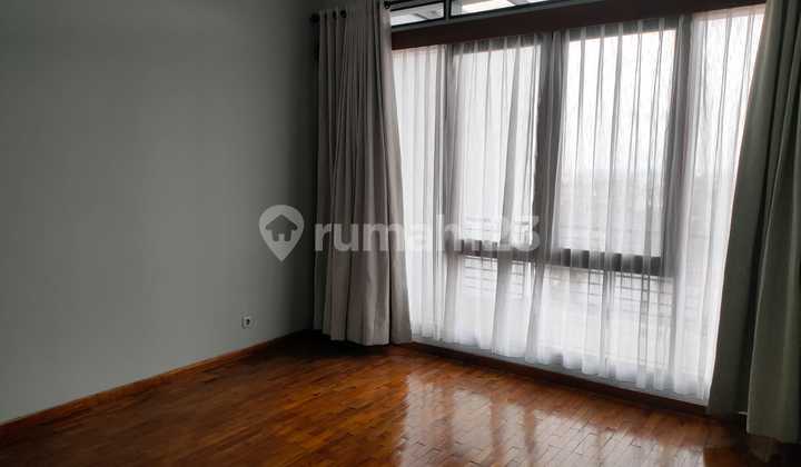 rumah bagus bersih siap huni lokasi di cigadung rumah bagus bersih siap huni lokasi di cigadung