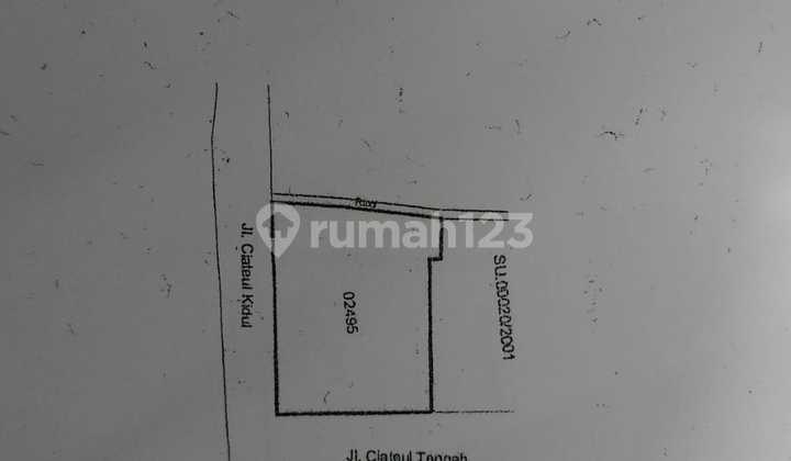 Selling land-sized house in downtown Bandung.