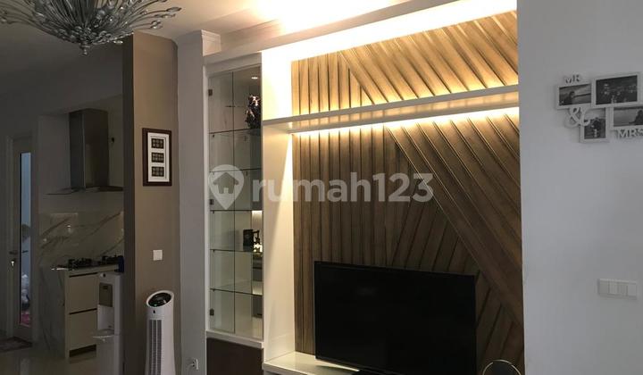 Beautiful Semi Furnished House Leora Alam Sutera 2