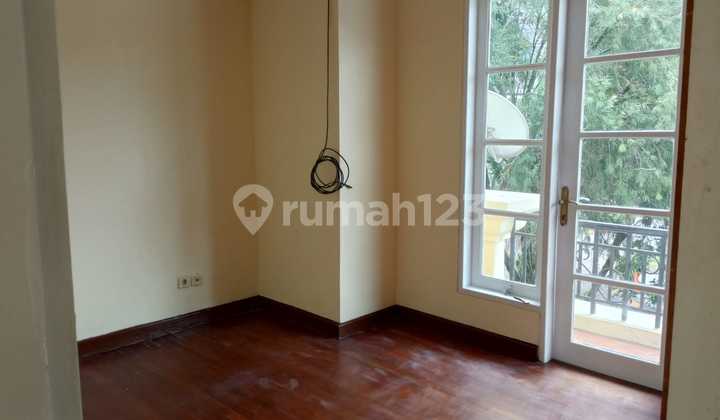 For Sale Beautiful Nice Puspitaloka House BSD