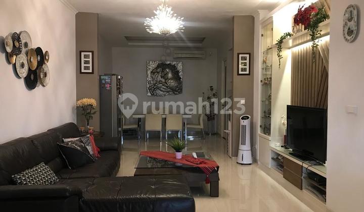 Rumah Cantik Semi Furnish Leora Alam Sutera 