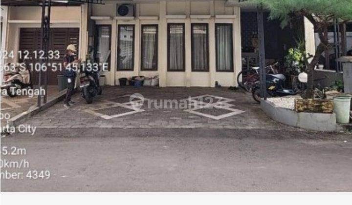 Rumah 2 lantai shm di jual murah perumahan taman Asri 1