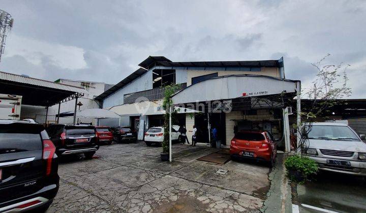 Ruang usaha Di Jual Cepat Di Jl.Matraman Jak-tim 2