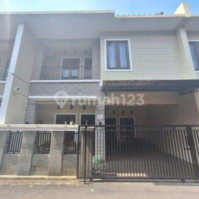 Rumah Shm Di Jual Murah Di Town House Alamanda  1