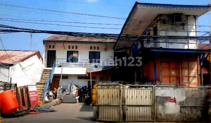 Rumah di Lokasi Strategis bisa Buat Usaha Luas 210 di Duren Sawit