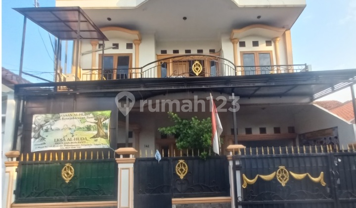 Rumah Bagus 2lt Dirawamangun Dekat Tiptop