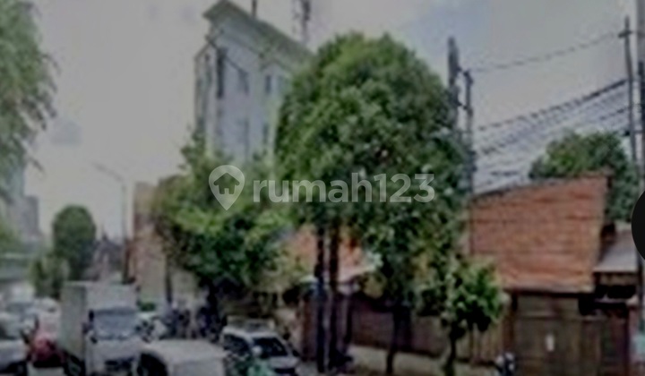 Rumah Bagus Hitung Tanah.di Tebet 