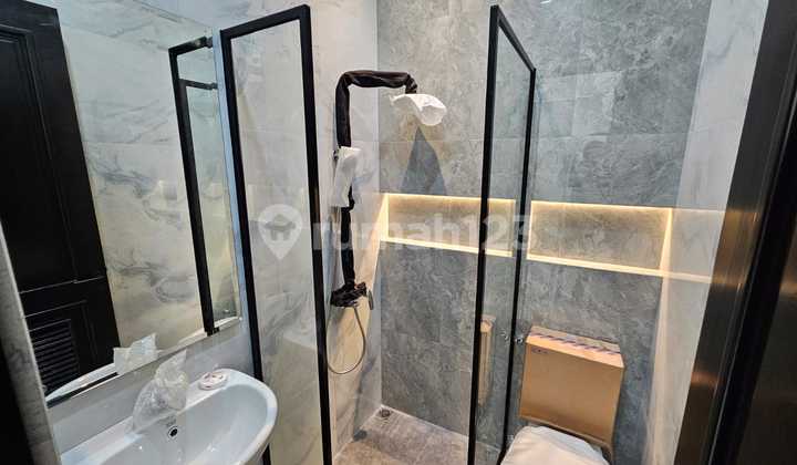 Rumah Hoky Nyaman di Griya Loka 1.4 BSD 2