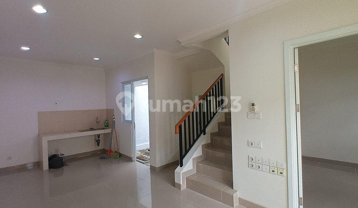 Rumah Nyaman Bersih di Symponia Cluater Verdi Gading Serpong Rumah Nyaman Bersih di Symponia Cluater Verdi Gading Serpong