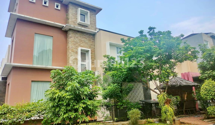 Rumah Huk Ada Kolam Renang Di Puspita Loka Bsd SHM di BSD Puspita Loka Bagus 2