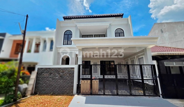 Rumah Moderen Minimalis Di Griya Loka Bsd Bagus SHM di BSD Griya Loka