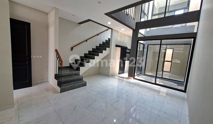 New Lucky Comfortable House In Villa Melati Mas