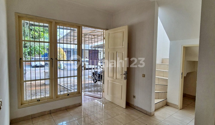 Affordable Comfortable House in Delatinos BSD Affordable Comfortable House in Delatinos BSD