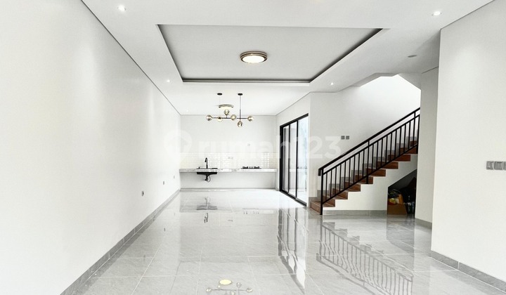 Rumah Cantik Hoki Di Griya Loka Bsd 2