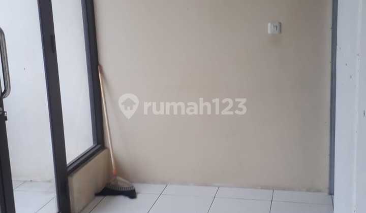 Strategic 2-Storey Shop House in East Margahayu, Bandung 2