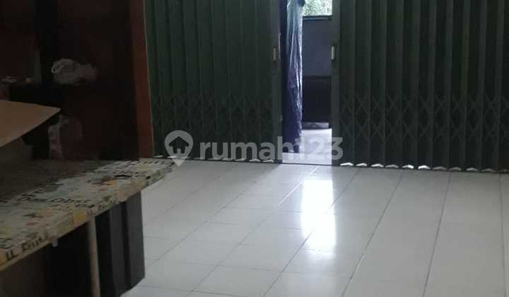 Strategic 2-Storey Shop House in East Margahayu, Bandung 1