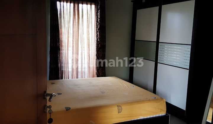 Rumah 2,5 Lantai Minimalis  Dua Muka Hook di Arcamanik  2