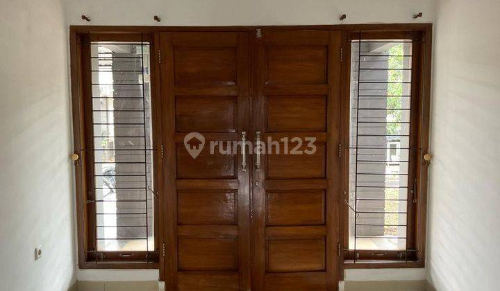 Rumah Bagus Unfurnished SHM di Cibeureum, Sukabumi 1