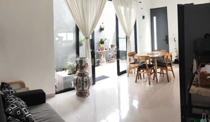 Good Deal 2 Lantai Siap Huni Dalam Cluster Royal Harmony, Margaasih Good Deal 2 Lantai Siap Huni Dalam Cluster Royal Harmony, Margaasih