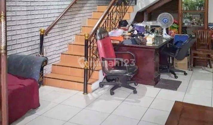 Rumah 2 lantai dekat Toll Parigi di Cluster Graha Raya Bintaro Jaya 2