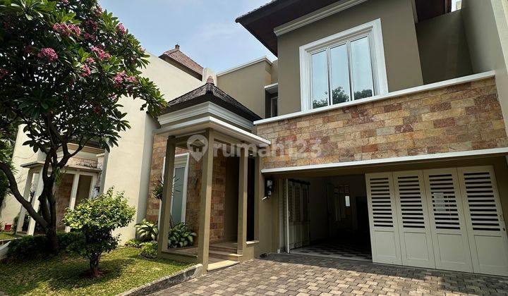 Rumah 2 Lantai Bagus Unfurnished SHM di Kemang, Jakarta Selatan 1