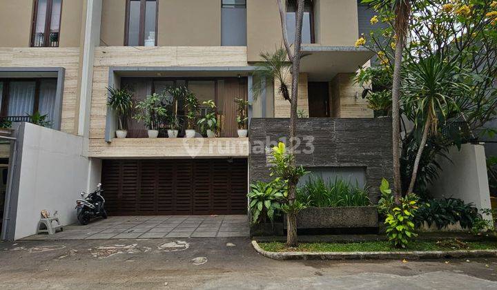 Rumah 3 Lantai Bagus SHM di Pondok Pinang, Jakarta Selatan 1