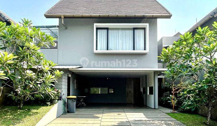 Rumah 2 Lantai Bagus Semi Furnished di Veteran, Jakarta Selatan 1