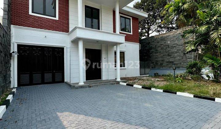 Rumah 2 Lantai Sudah Renovasi di Cilandak, Jakarta Selatan 1