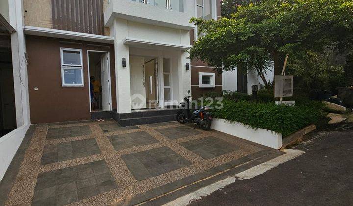 Rumah 2 Lantai Baru Semi Furnished di Cilandak, Jakarta Selatan 2