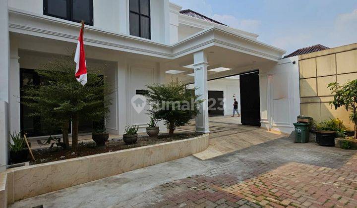 Rumah 2 Lantai Baru Semi Furnished di Ciganjur, Jakarta Selatan 1