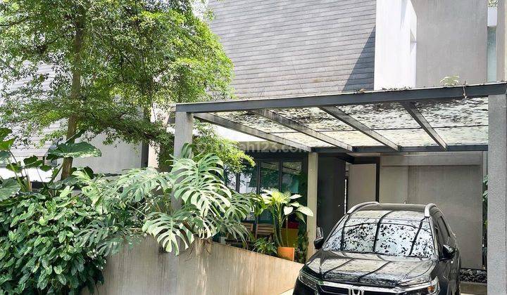 Rumah 2 Lantai Bagus di Yve Habitat Limo, Depok 1