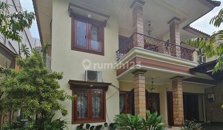 Rumah 2 Lantai Bagus di Veteran, Jakarta Selatan 1