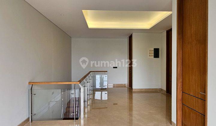 Rumah 2 Lantai Baru SHM di Kemang, Jakarta Selatan 2