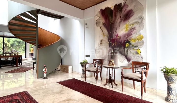 Rumah Konsep Villa Furnished di Bintaro, Pesanggrahan