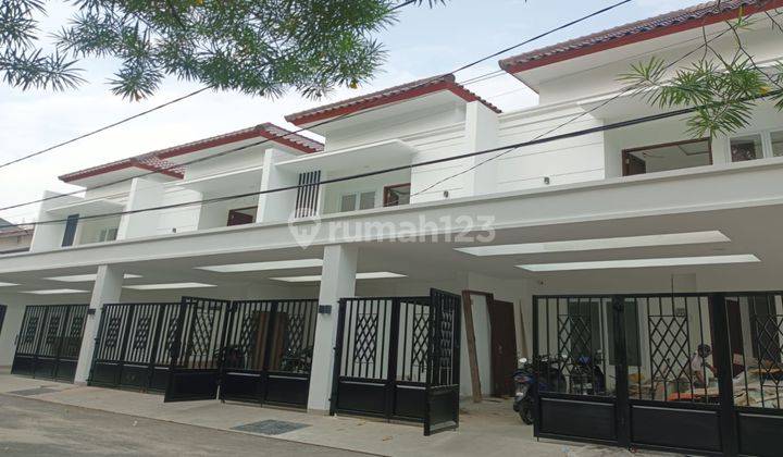  Rumah Unfurnished Baru SHM - Sertifikat Hak Milik di Pasar Minggu 2