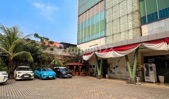 Commercial Building For Sale - [Menteng] Well-Maintained 4-Storey Building Ready for Use, Super Strategic Location