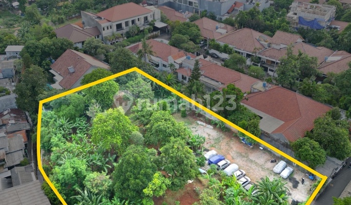Tanah di Kemang, Jakarta Selatan SHM 3.622 m²