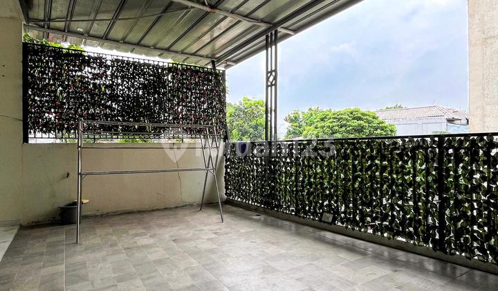 House and Boarding House, Suitable for Residence and Investment. in Pejaten 2