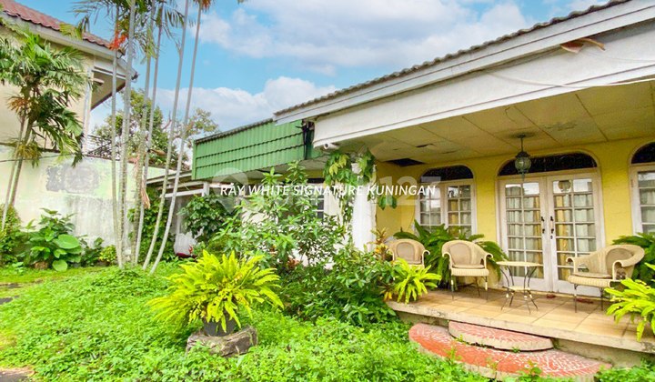 Rumah Lama Cocok Untuk Hunian atau Kost di Jl Kalibata Utara 2 Rumah Lama Cocok Untuk Hunian atau Kost di Jl Kalibata Utara 2