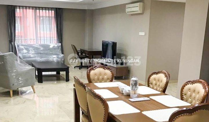 Apartemen Greenview Nuansa Hijau Pondok Indah 3 Bedrooms